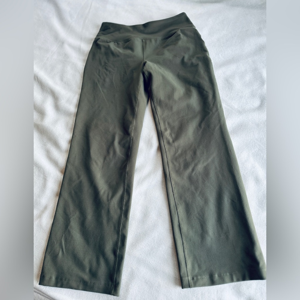 LANDS END Active Crop Yoga Pant in Forest Moss | Leggings Womens XS